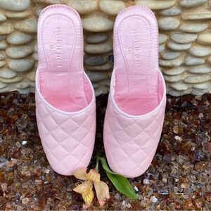 💤Patricia Green Coco light pink leather quilted slippers Sz 6. New w/box!